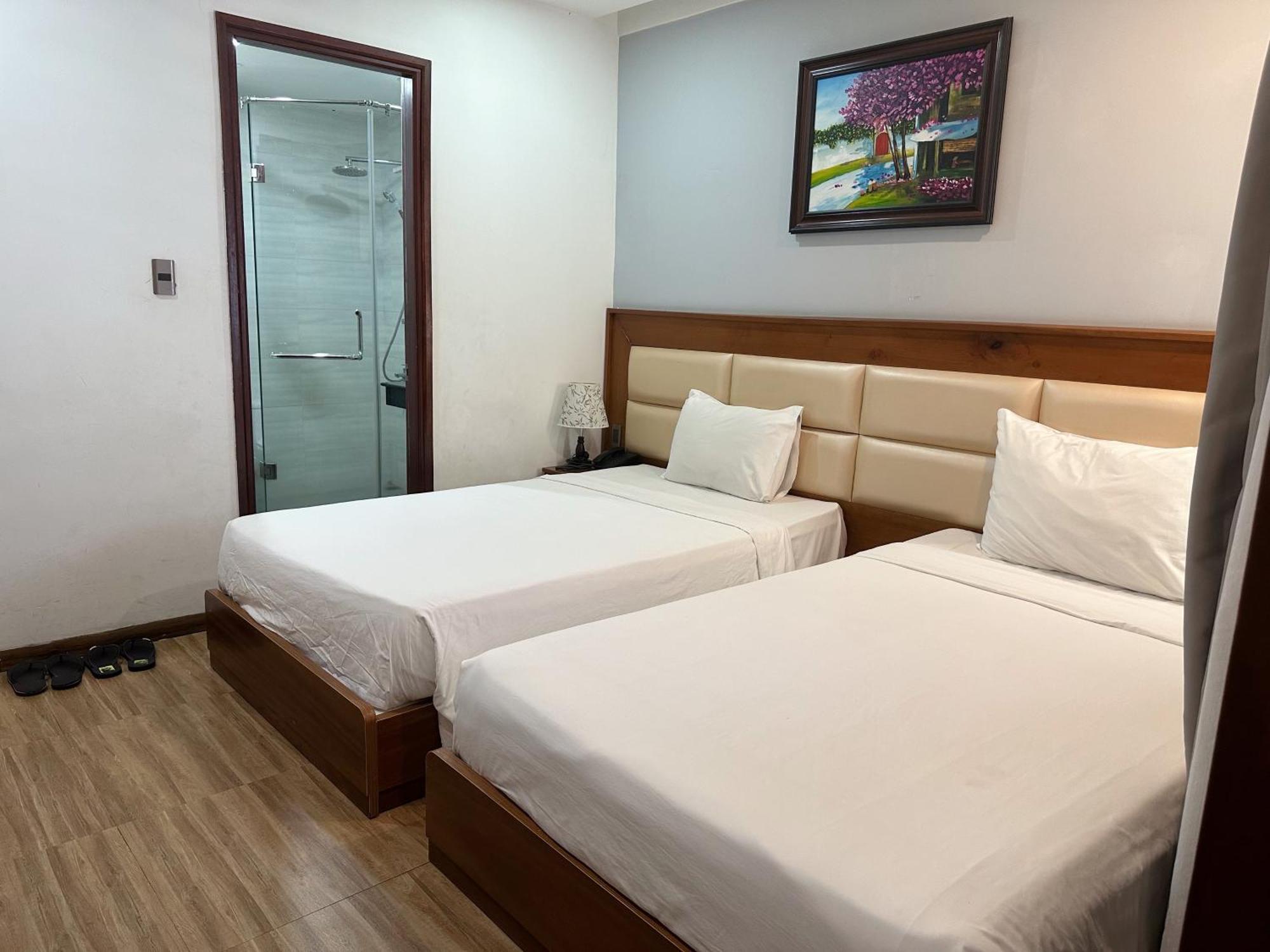 Alisia Beach Hotel Danang Exterior photo