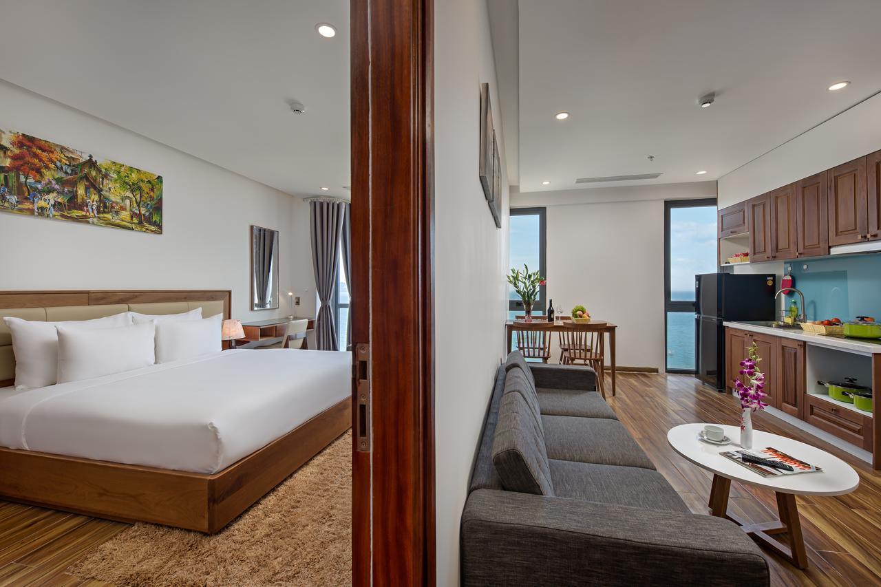 Alisia Beach Hotel Danang Exterior photo