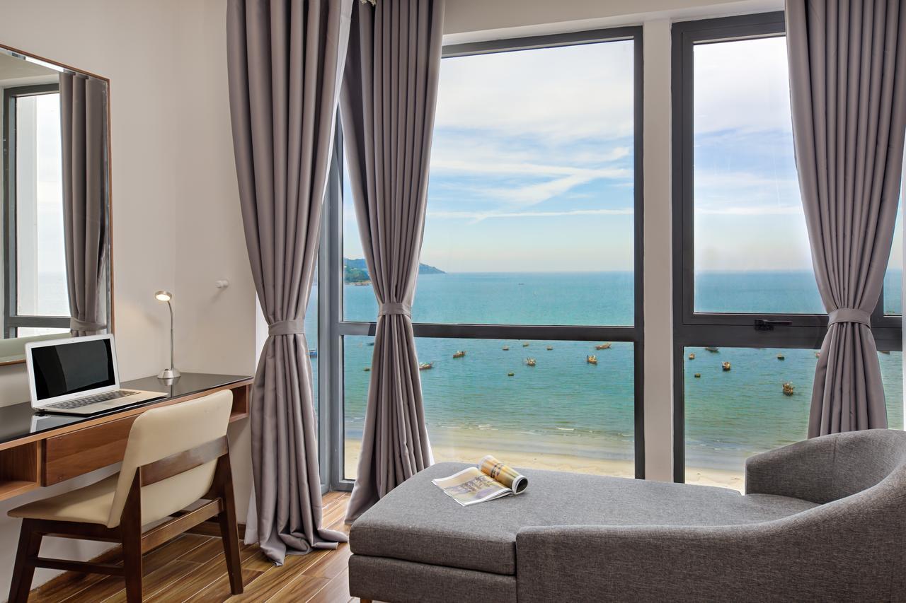 Alisia Beach Hotel Danang Exterior photo